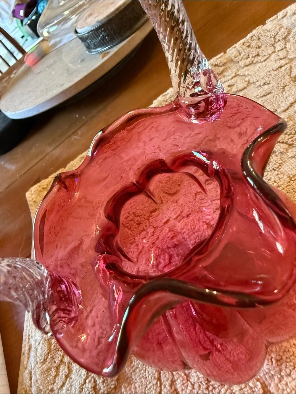Fenton vibrant pink